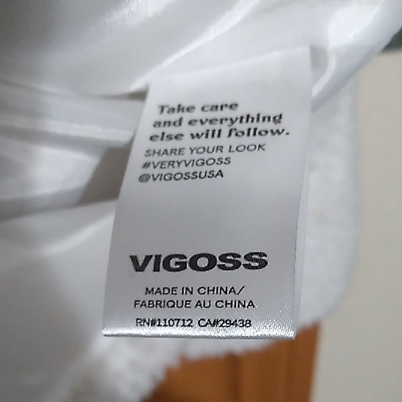 Vigoss Cream Teddy Jacket - Picture 3 of 7